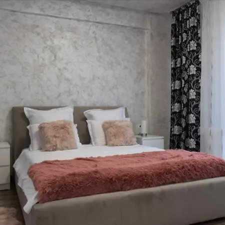 Beach Land Residence 아파트 Năvodari